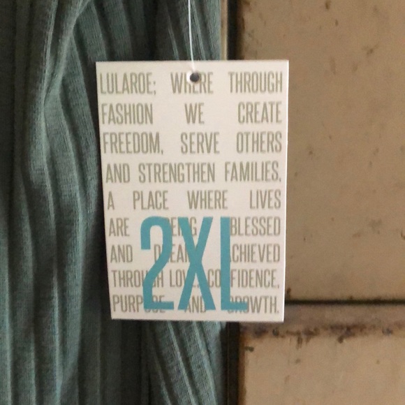 LuLaRoe perfect T XXL - Picture 2 of 3